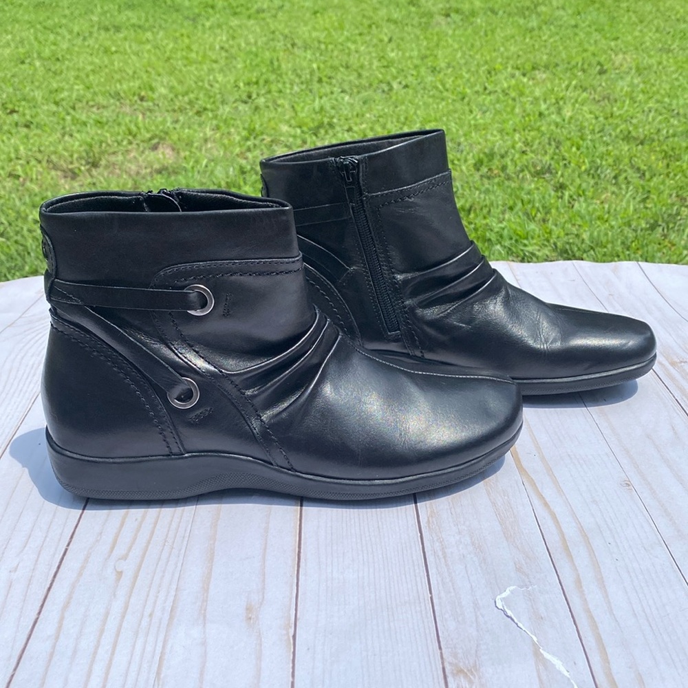 Walking Cradles Zuri Booties
